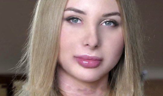 The Russian girl on casting couch gets a double penetration...