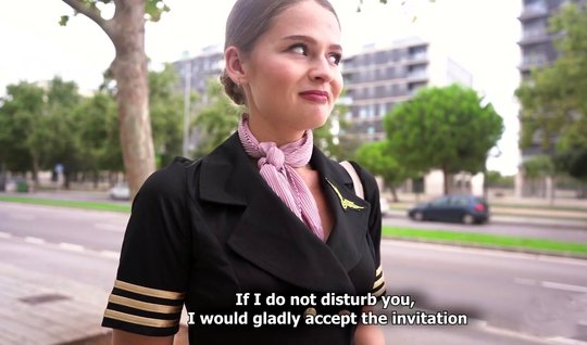Русская стюардесса после пикапа согласилась на секс с незнак...