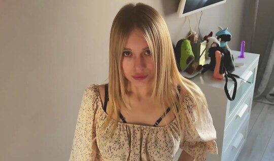 Russian girl erotically sucks cock in homemade porn video...